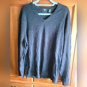 Calvin Klein Mens Merino Wool Dark Grayish/Black V-Neck Sweater